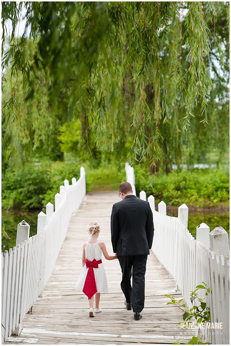 Majestic Oaks Golf Club, bridge, Willow tree, groom, flower girl, wedding moments